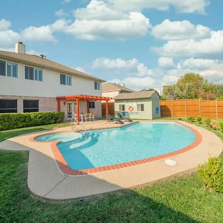 Heated Pool And Hot Tub - Game Room - Near Lakes